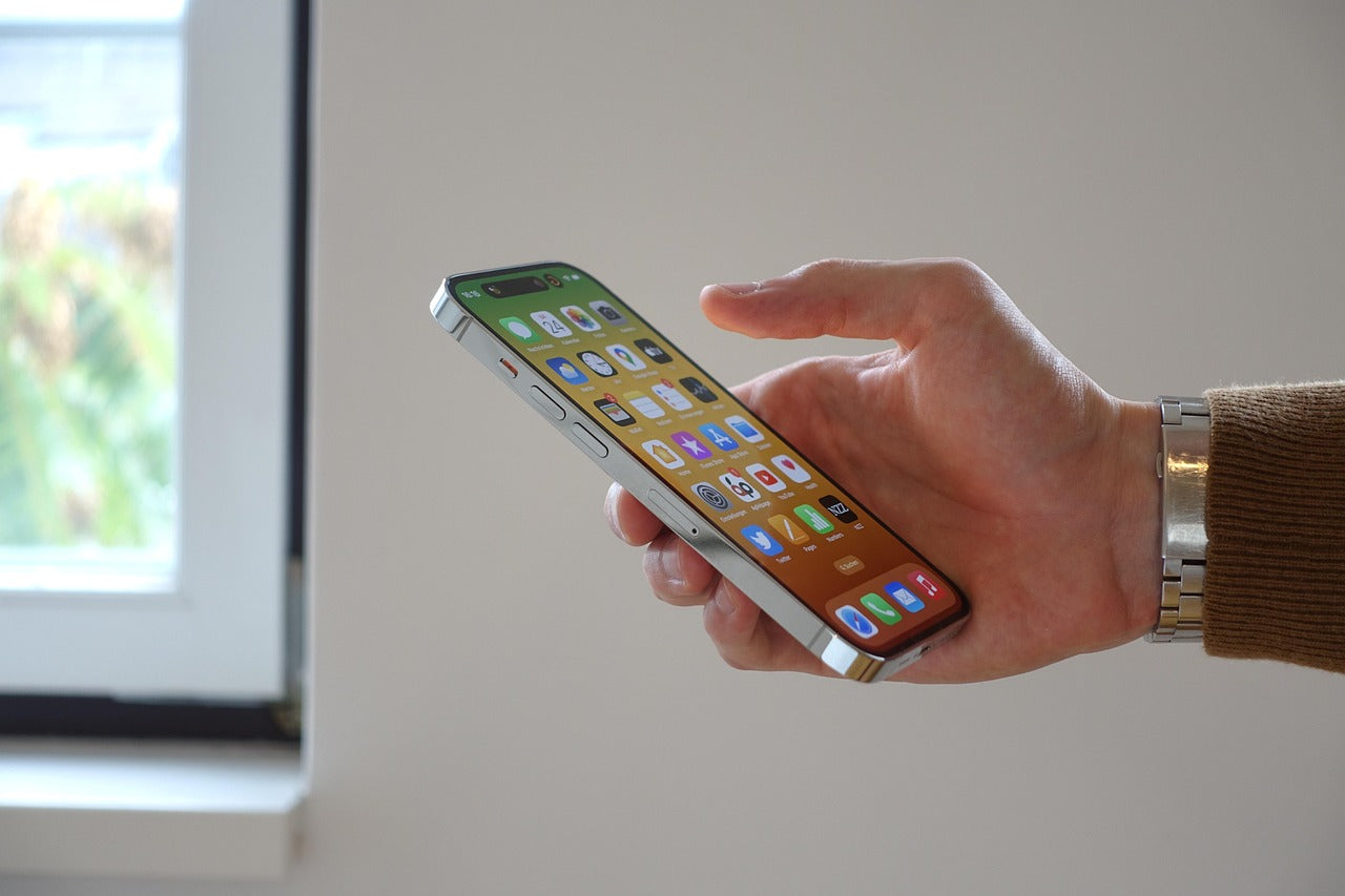 iphone-7479302_1280